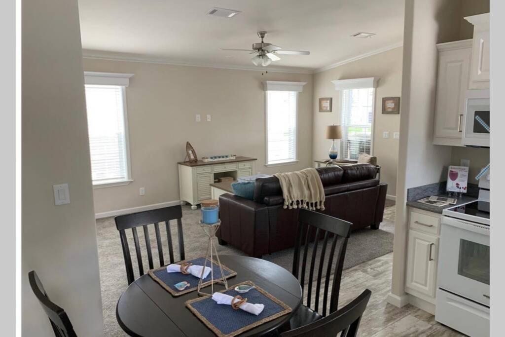 Resort Cottage Near Parks At Great Price! Kissimmee Exterior foto